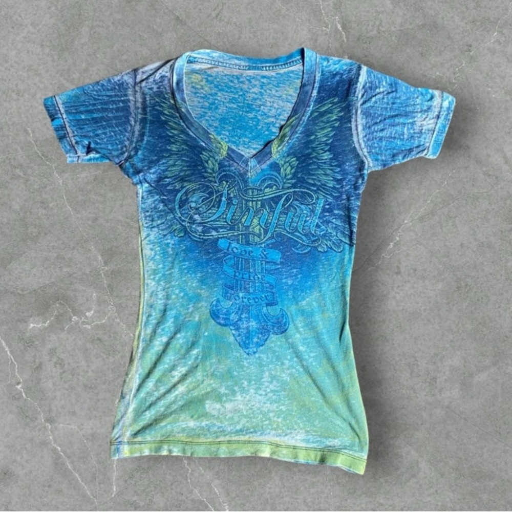 Sinful Blue & Green Ombre Short Sleeve V-Neck Tee